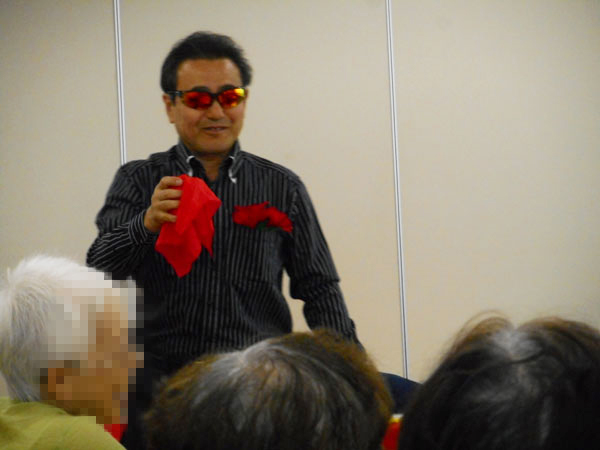 中一わかば会のマジックショー