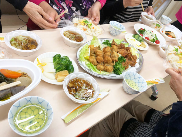 「カフェとおりみち」のクリスマス